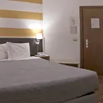 Twelve Hotel