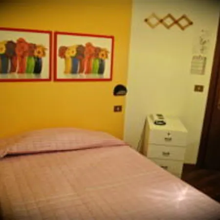 Twelve Hotell