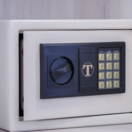 Twelve Hotel Moncalieri