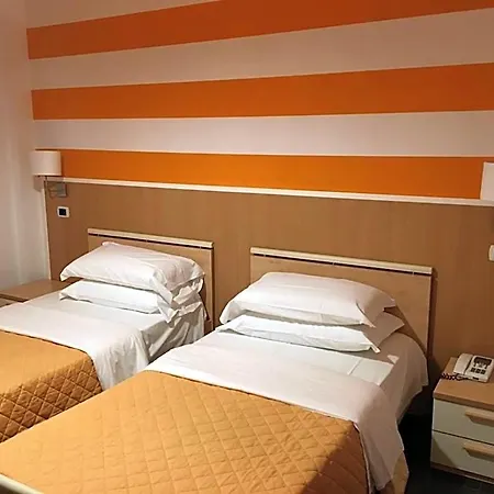 Hotel Twelve Moncalieri