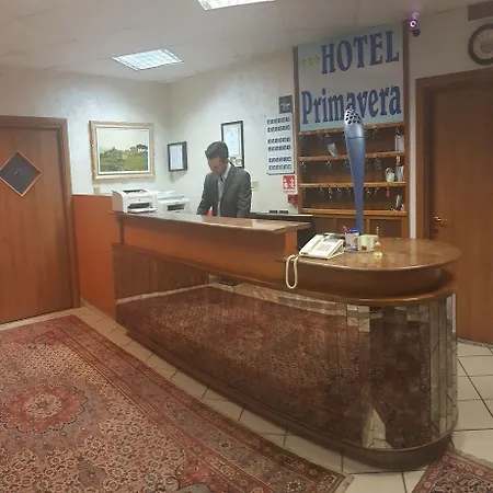 Twelve Hotell