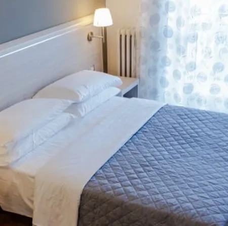 Twelve Hotell