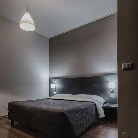 Twelve Hotell