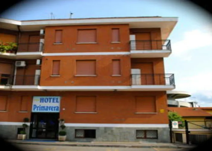 Twelve 3* Μονκαλιέρι