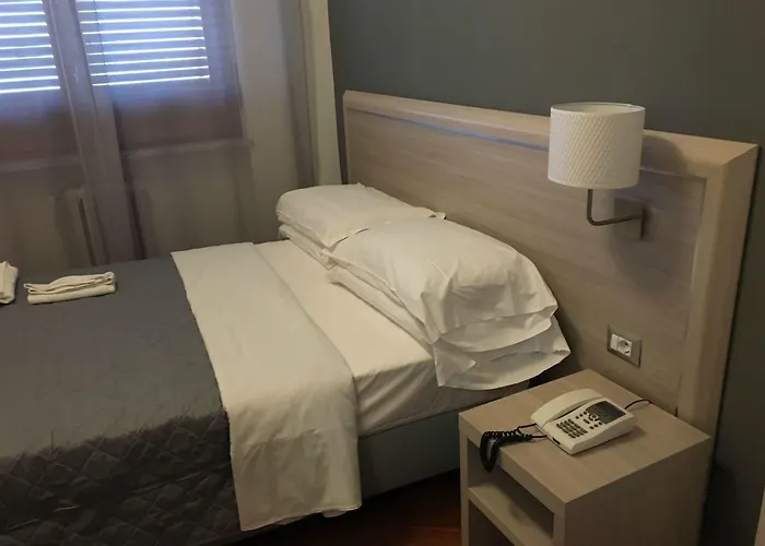 Hotel Twelve