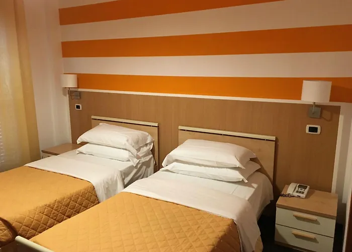 Hotel Twelve Moncalieri