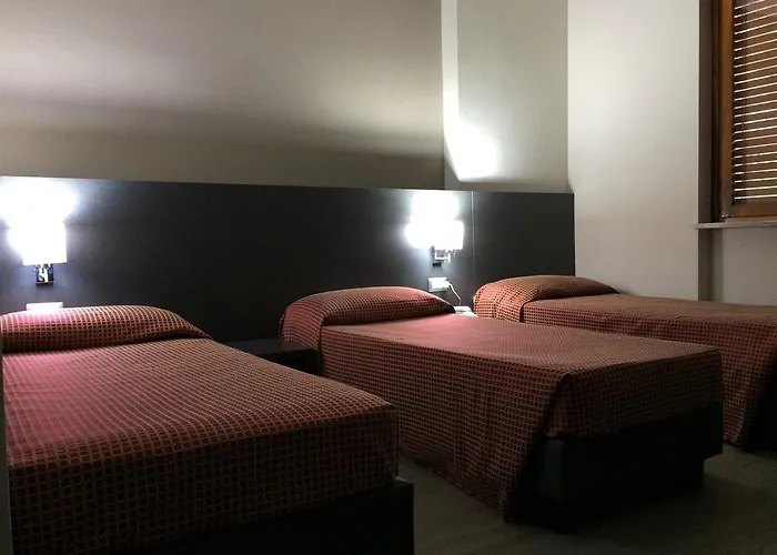 Hotel Twelve 3*